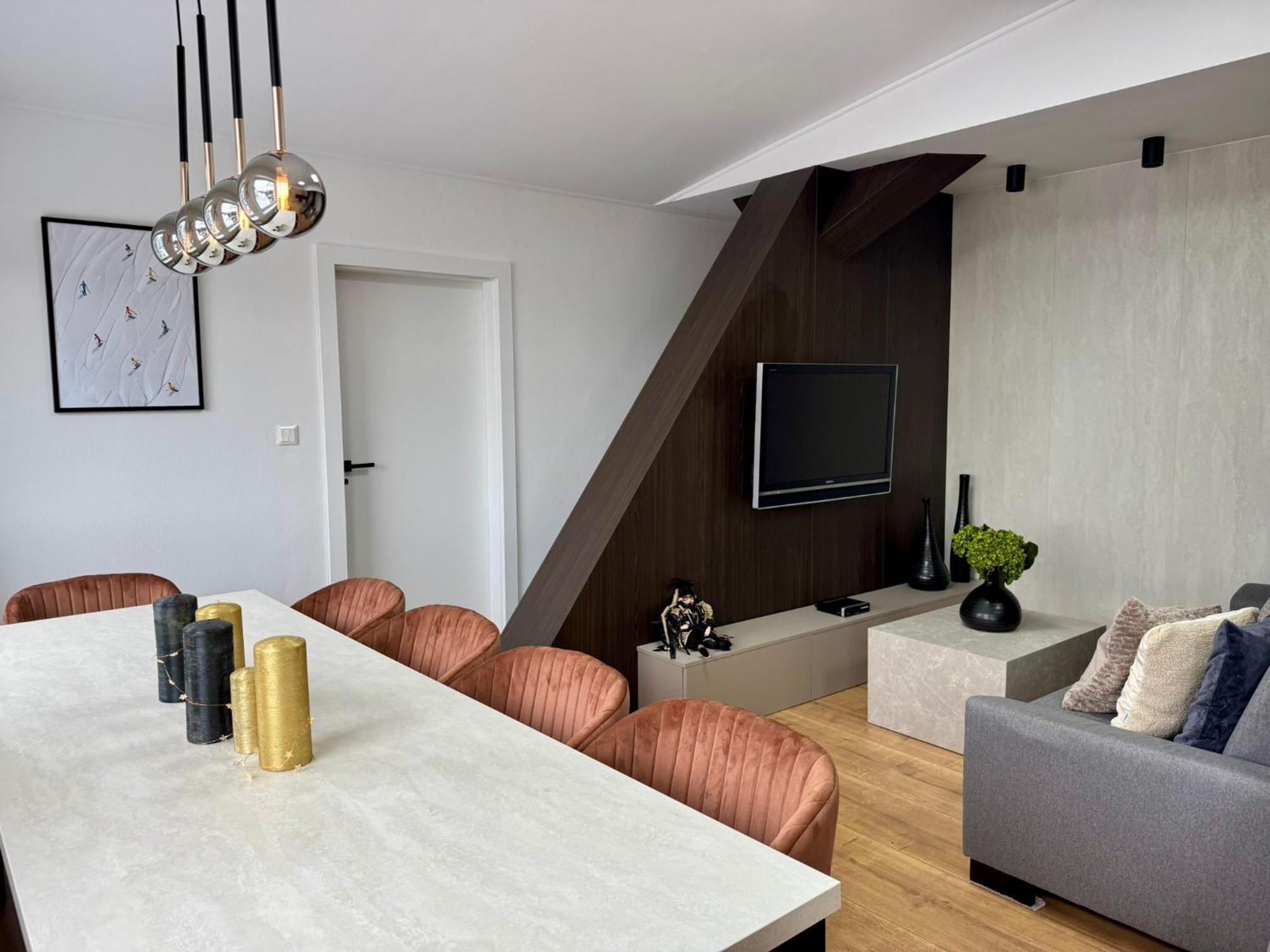 Apartment Safran โดโนวาลี ภายนอก รูปภาพ